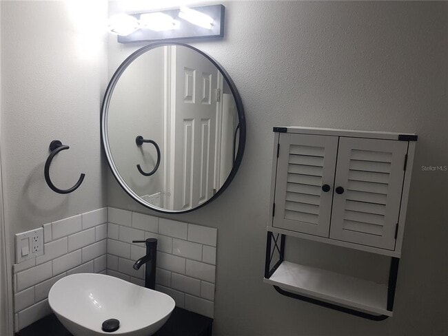 Building Photo - 311 58th Ave E