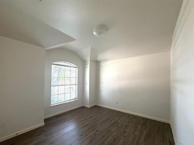 Building Photo - 507 Tumbleweed Dr