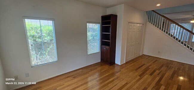 Building Photo - CARMEL VALLEY / SAN DIEGO - Torrey Hills Nice 4 Bedroom / 2.5 Bath House.  AVAILABLE NOW!