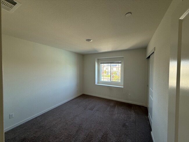 Building Photo - 4364 White Ash Ln