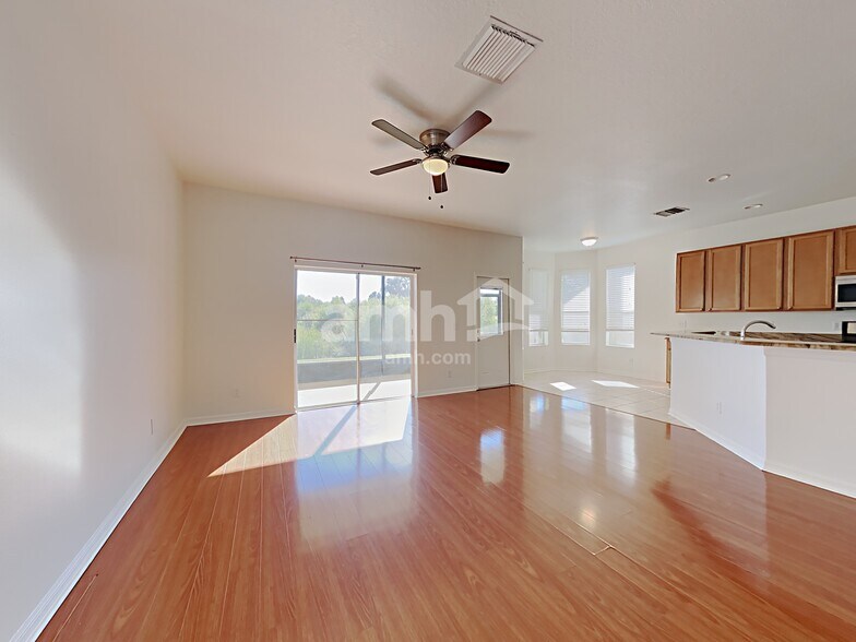 Building Photo - 5126 Clover Mist Dr