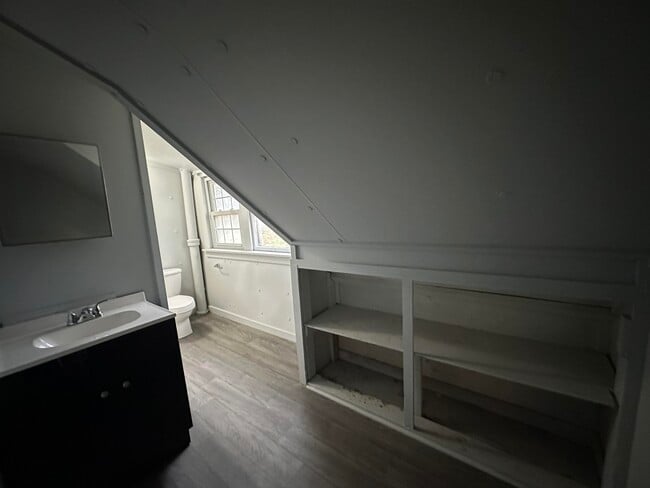 Building Photo - 1905 Griggs-