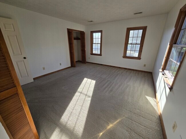 Building Photo - 8300 Banshire Ct