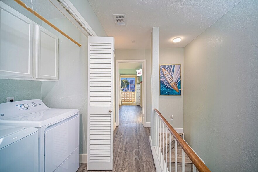 Building Photo - 1902 Bayhouse Dr