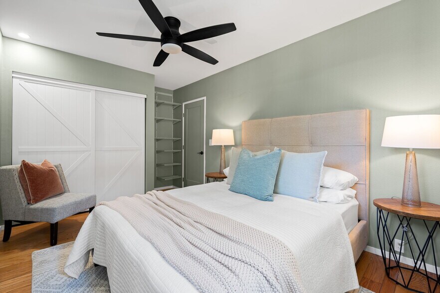 Building Photo - 8124 Greenly Dr