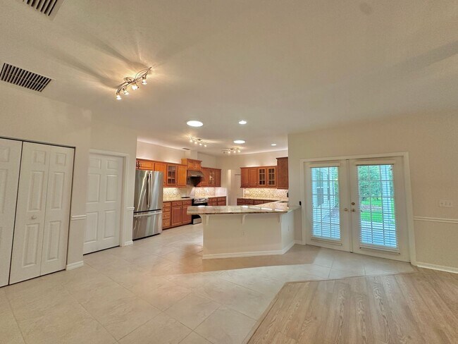 Building Photo - Spacious 4-Bedroom Gem in Sought-After Brookfield | Over 2,000 Sq Ft + Smart Features