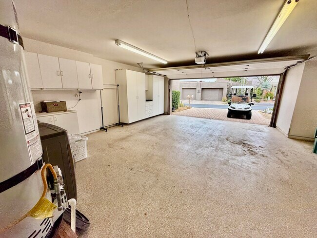 Building Photo - 48835 Mescal Ln
