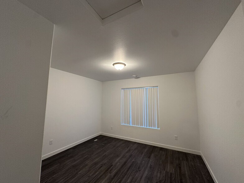 Bedroom 2 - 275 Stockton Ave