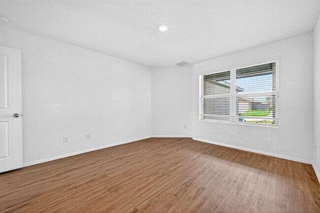 Building Photo - 27003 Euphonia Grn Ln