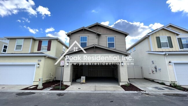 Building Photo - Brand New Citrus Heights 4bd/3ba Home with 2 Car Garage