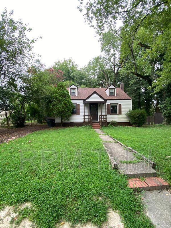 Primary Photo - 117 Semple Rd