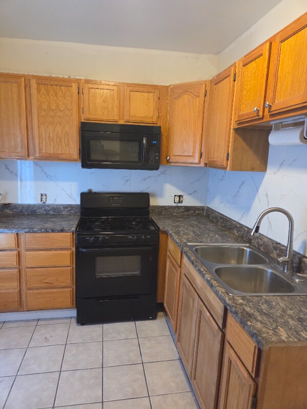 Building Photo - 25 Lexington Ave