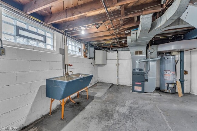 Building Photo - 19702 Pawnee Ave