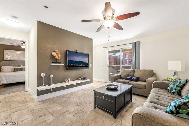 Building Photo - 4200 S Valley View Blvd