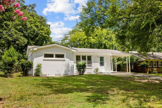 Building Photo - Charming 2 Bedroom, 2 Bathroom house