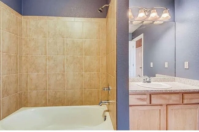 Building Photo - Charming 2BR Townhome in Longmont