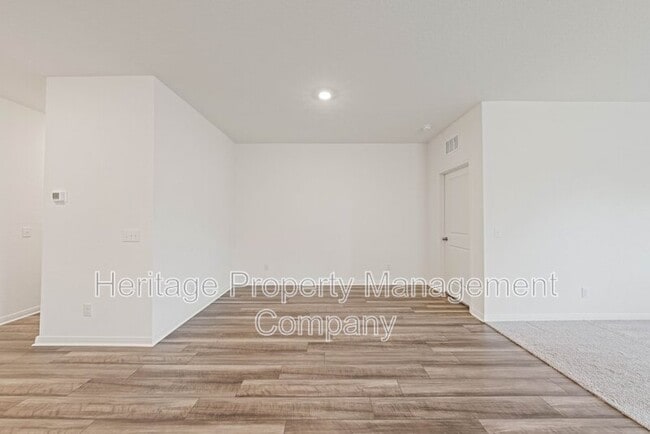 Building Photo - 6028 Pearl Mdw