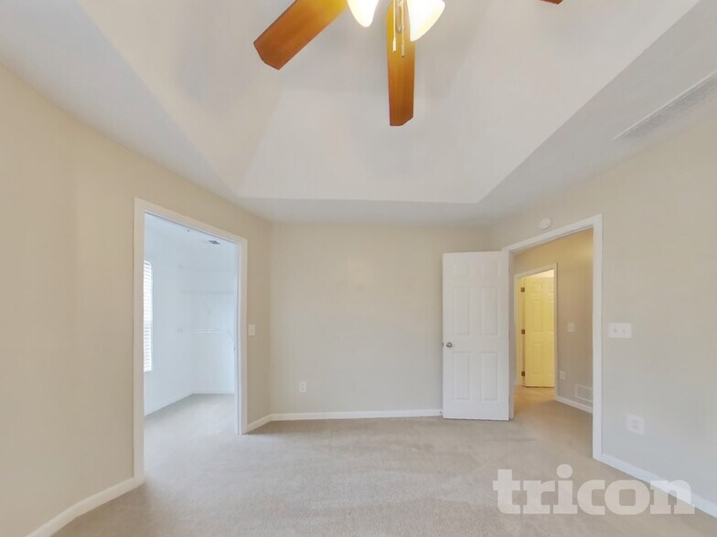 Building Photo - 1417 Stream Walk