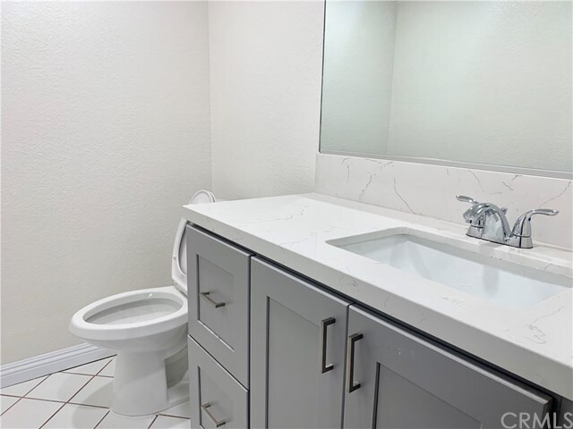 Building Photo - 8161 Newman Ave