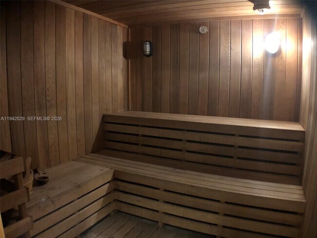 Building Photo - 5252 NW 85th Ave