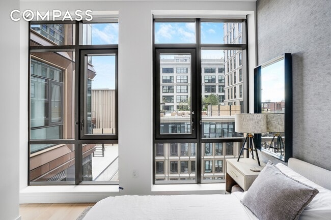 Building Photo - 480 Kent Ave