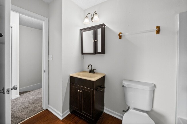 Building Photo - 105 Greenland Ct