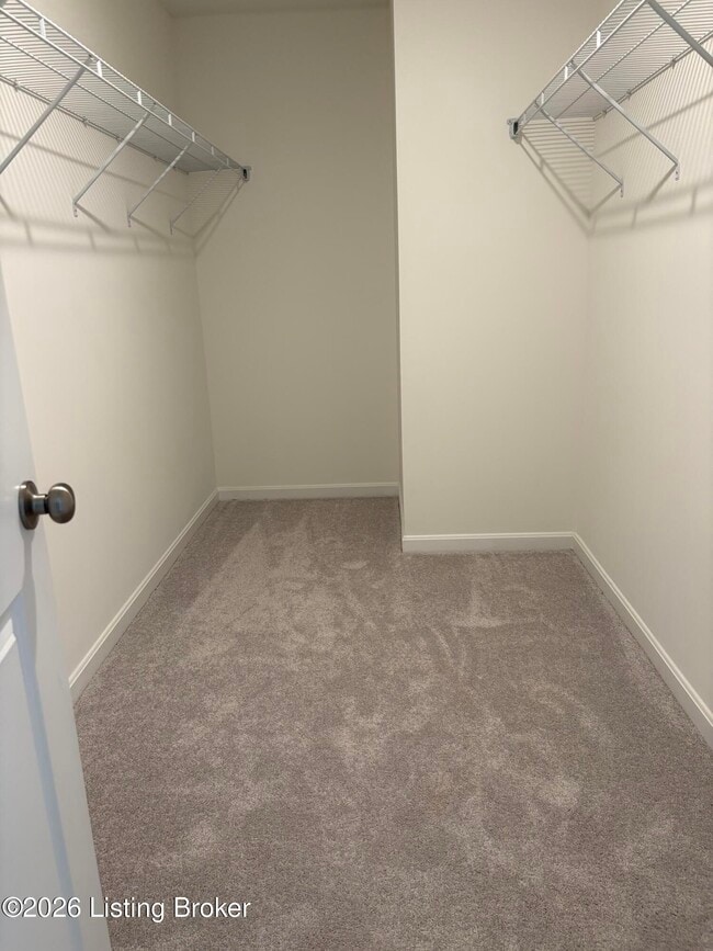 Building Photo - 6814 Oak Rock Dr