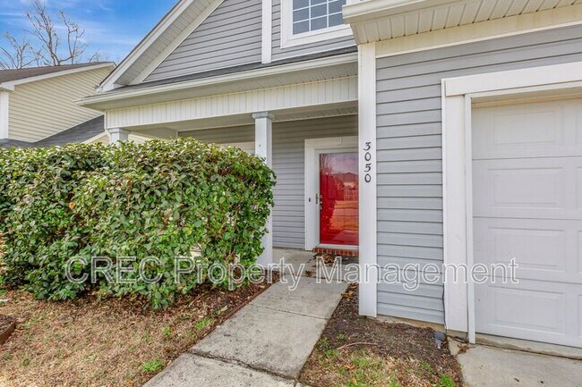 Building Photo - 3050 Argyll Dr