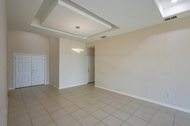 Building Photo - 1512 Latigo Lp