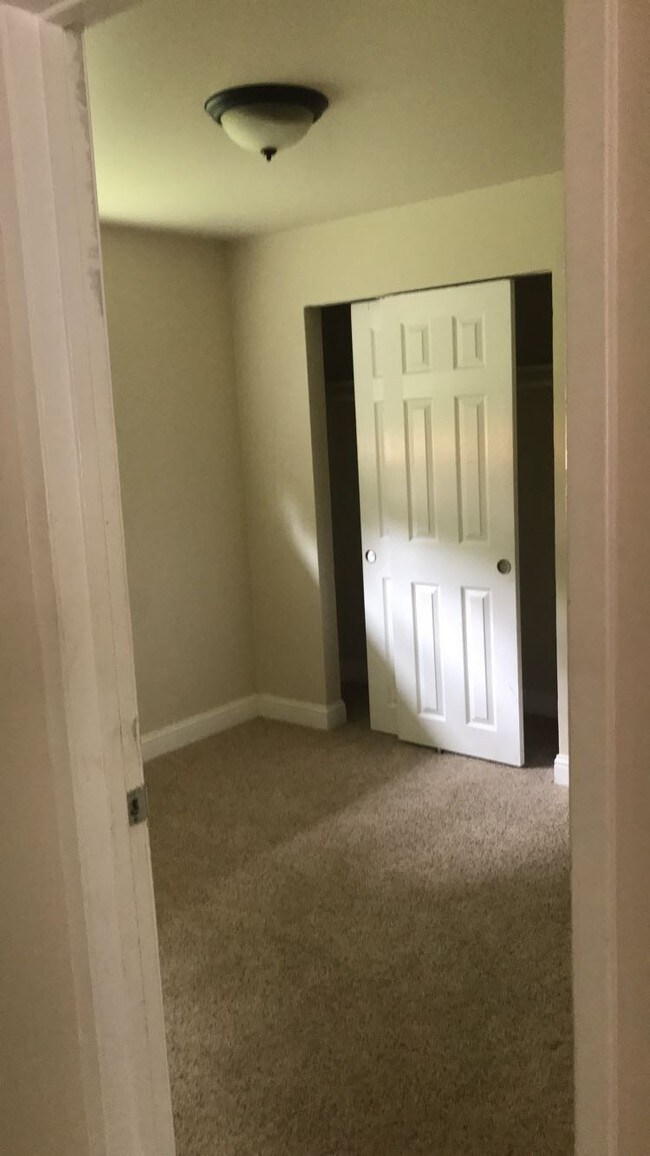 Building Photo - 10133 Patterson St S