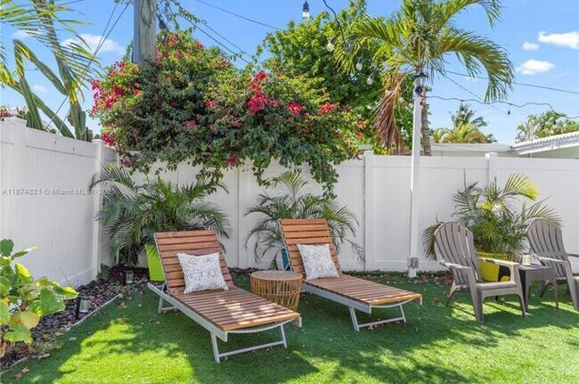 Building Photo - 1116 SE 13th Ct