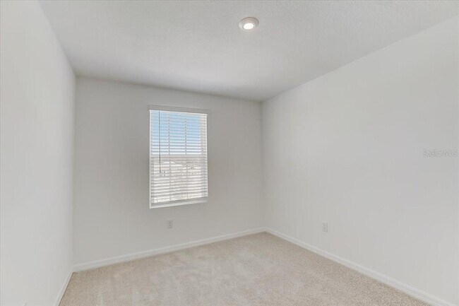 Building Photo - 8449 Lunar Skye St