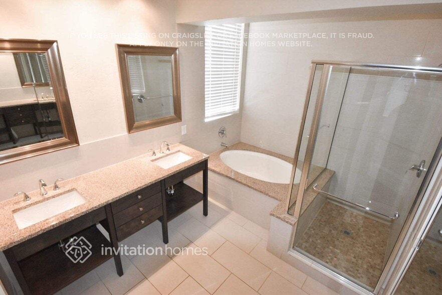 Building Photo - 1342 Temporale Dr