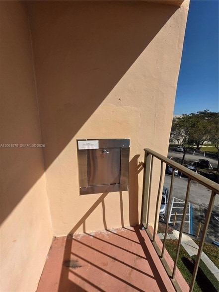 Building Photo - 8600 SW 133rd Avenue Rd