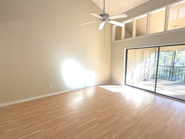 Building Photo - 40 Austin Pl