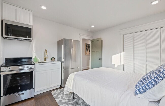 Building Photo - 1807 Martin Luther King Jr Way