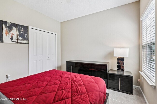 Building Photo - 3956 Bloomfield Ct