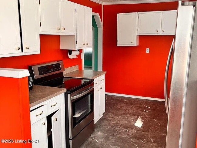 Building Photo - 3724 Bashford Ave