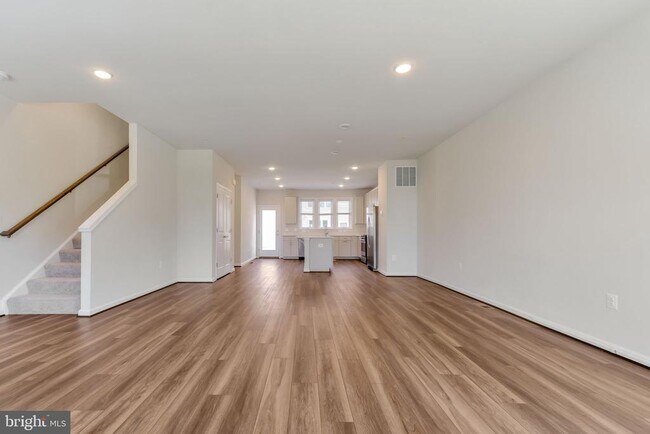 Building Photo - 3336 Cormorant Dr