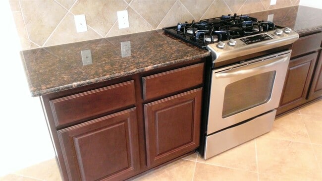 Building Photo - 13620 Evening Wind Dr