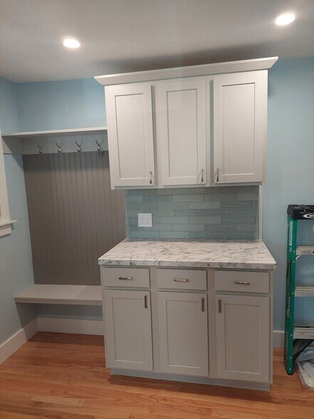 Coat nook with storage/coffee station - 1 Dunklee St