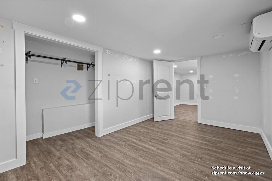 Building Photo - 29 Mariposa Rd