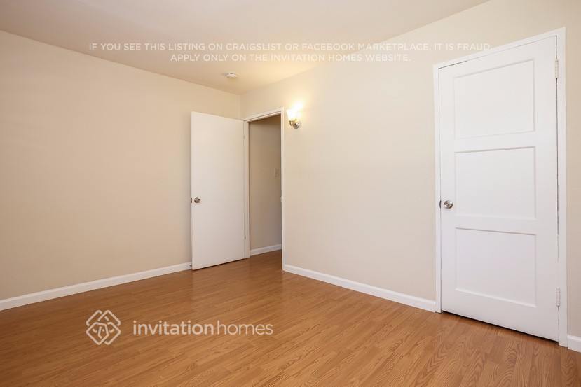 Building Photo - 2980 Rollingwood Dr