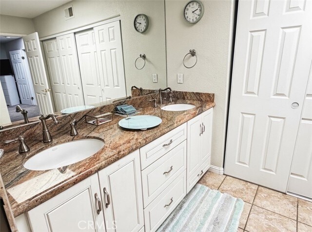 Building Photo - 70 Durango Cir