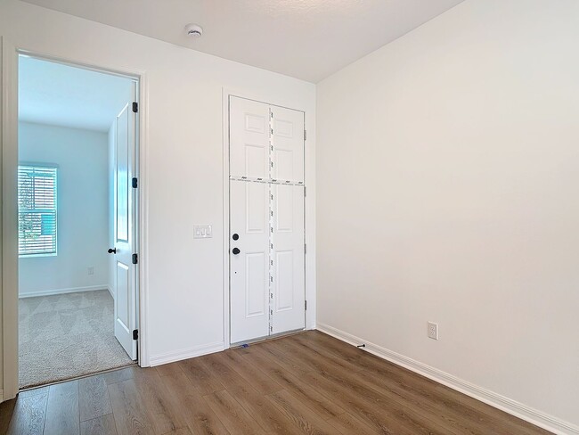 Building Photo - New PET FRIENDLY 4-Bedroom Home for Rent i...