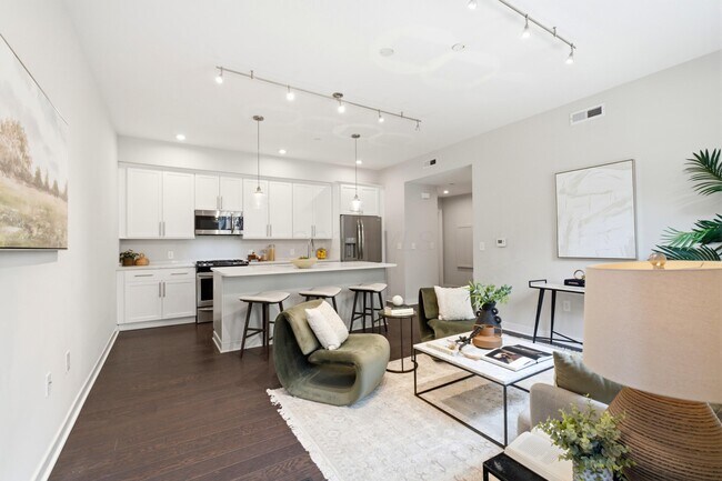 Building Photo - 84 Normandy Ave