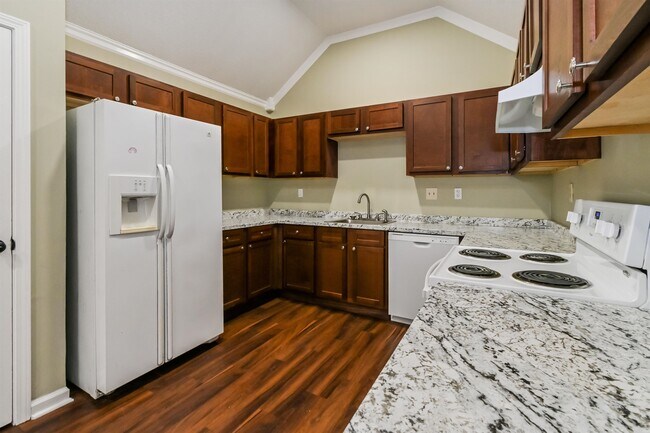 Building Photo - 5833 S Newberry Ln