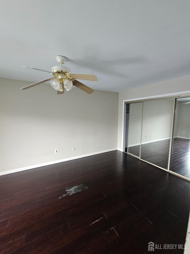 Building Photo - 498 Auten Rd