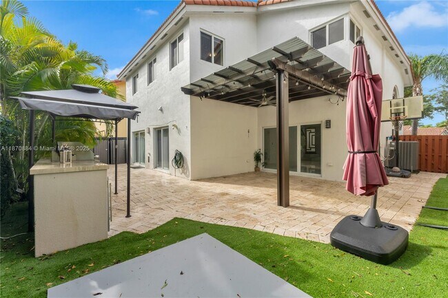 Building Photo - 11230 NW 59th Terrace
