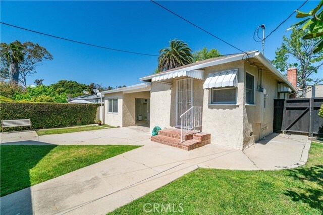 Building Photo - 2935 Westwood Blvd